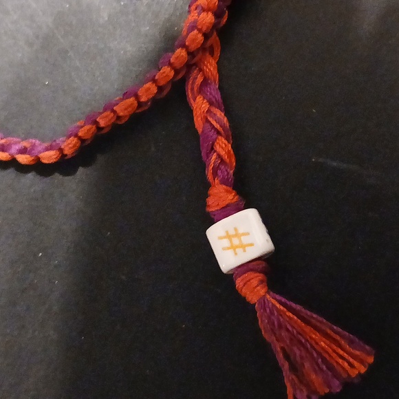 Vanessa Arizaga pull bracelet - Picture 4 of 8